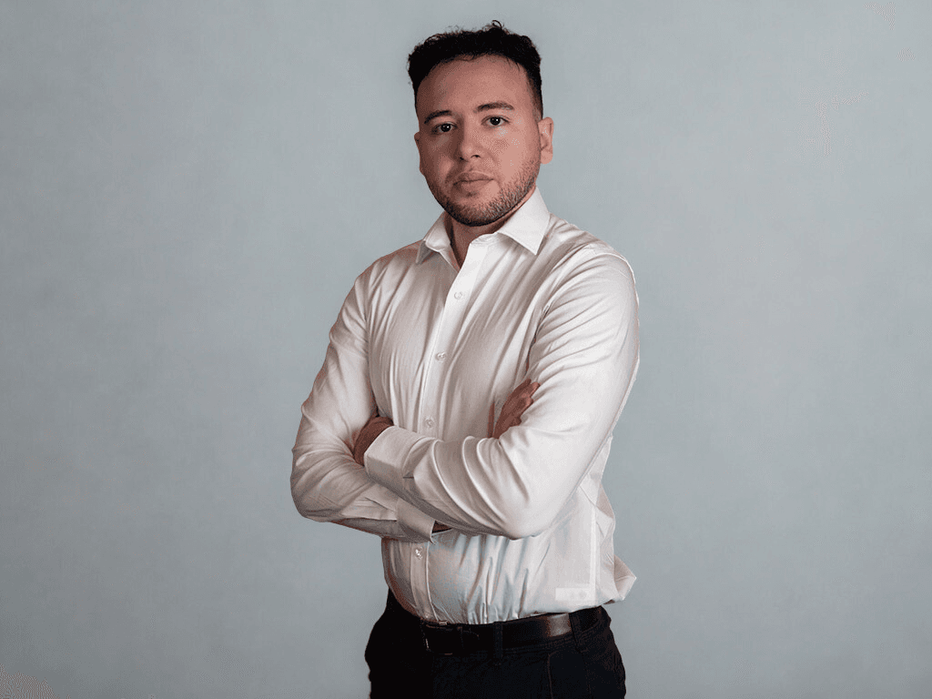 Ali Al-Khateeb headshot